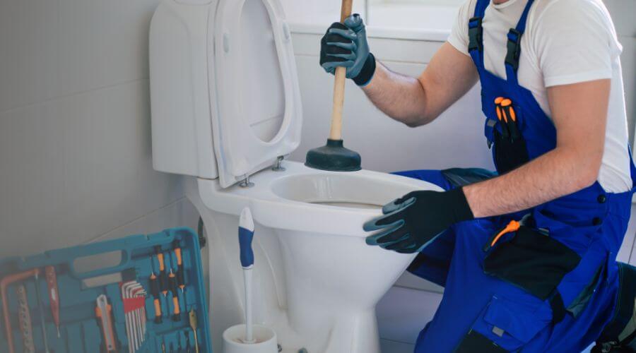 Local expert plumbing services in Clay City, IN
